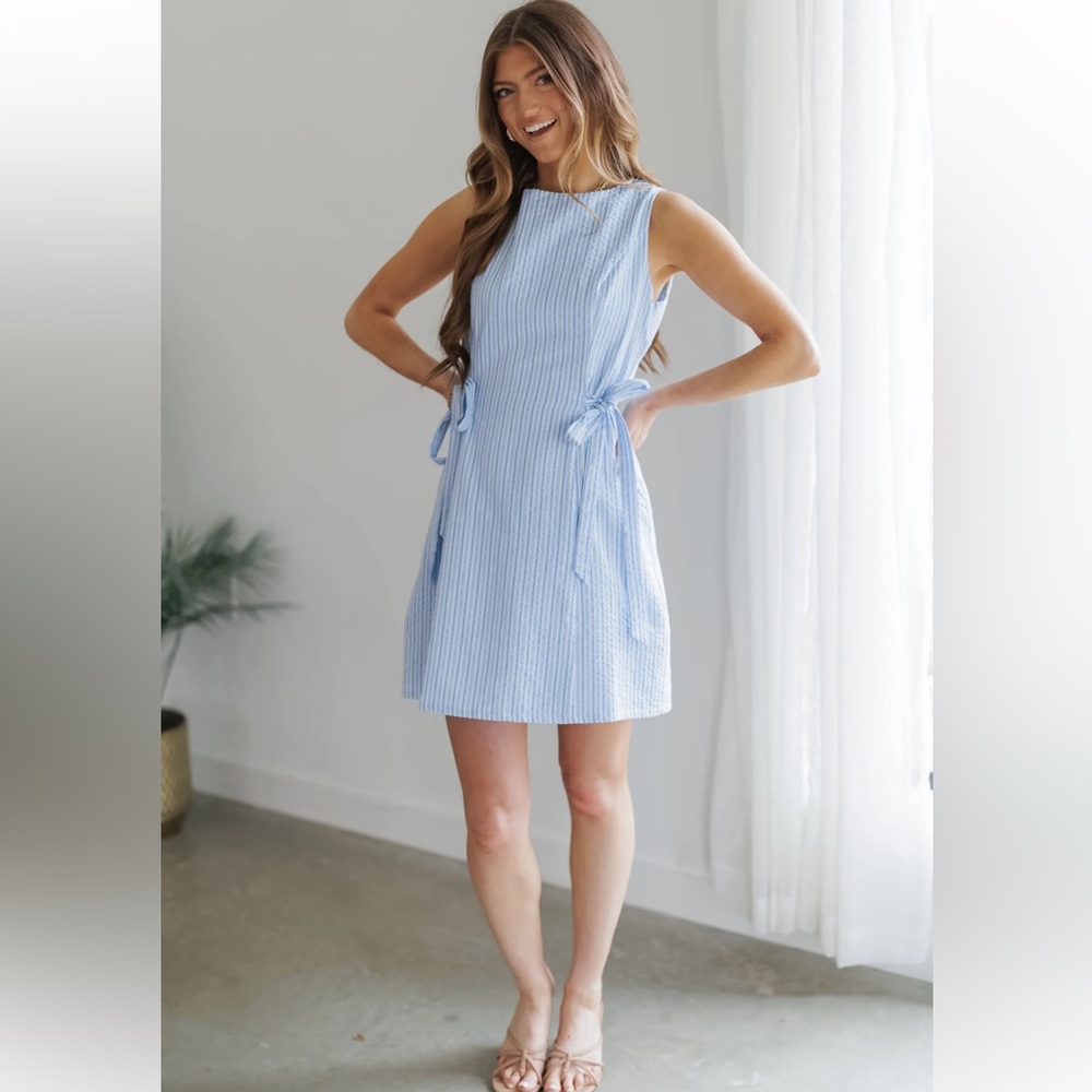 Landry Kate / GILLI Monroe Mini Dress Blue & White Striped Side Bow Ties Large